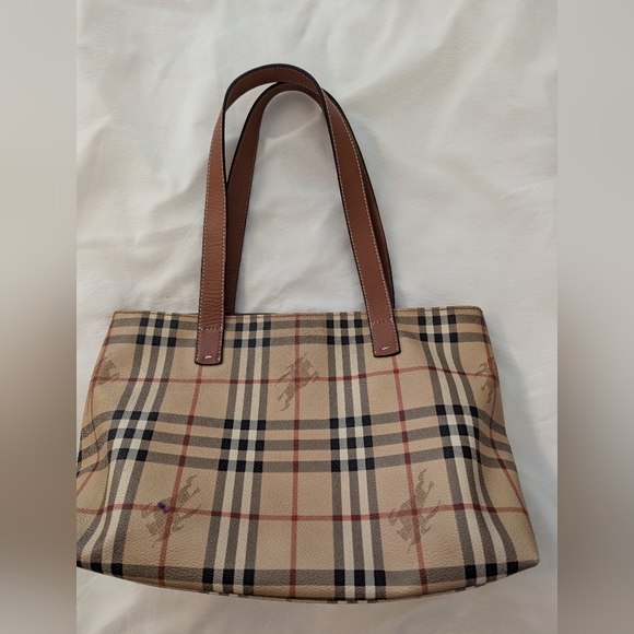 Burberry London Nova Check PVC Leather Haymaker Tote EUC with COA - Picture 3 of 16